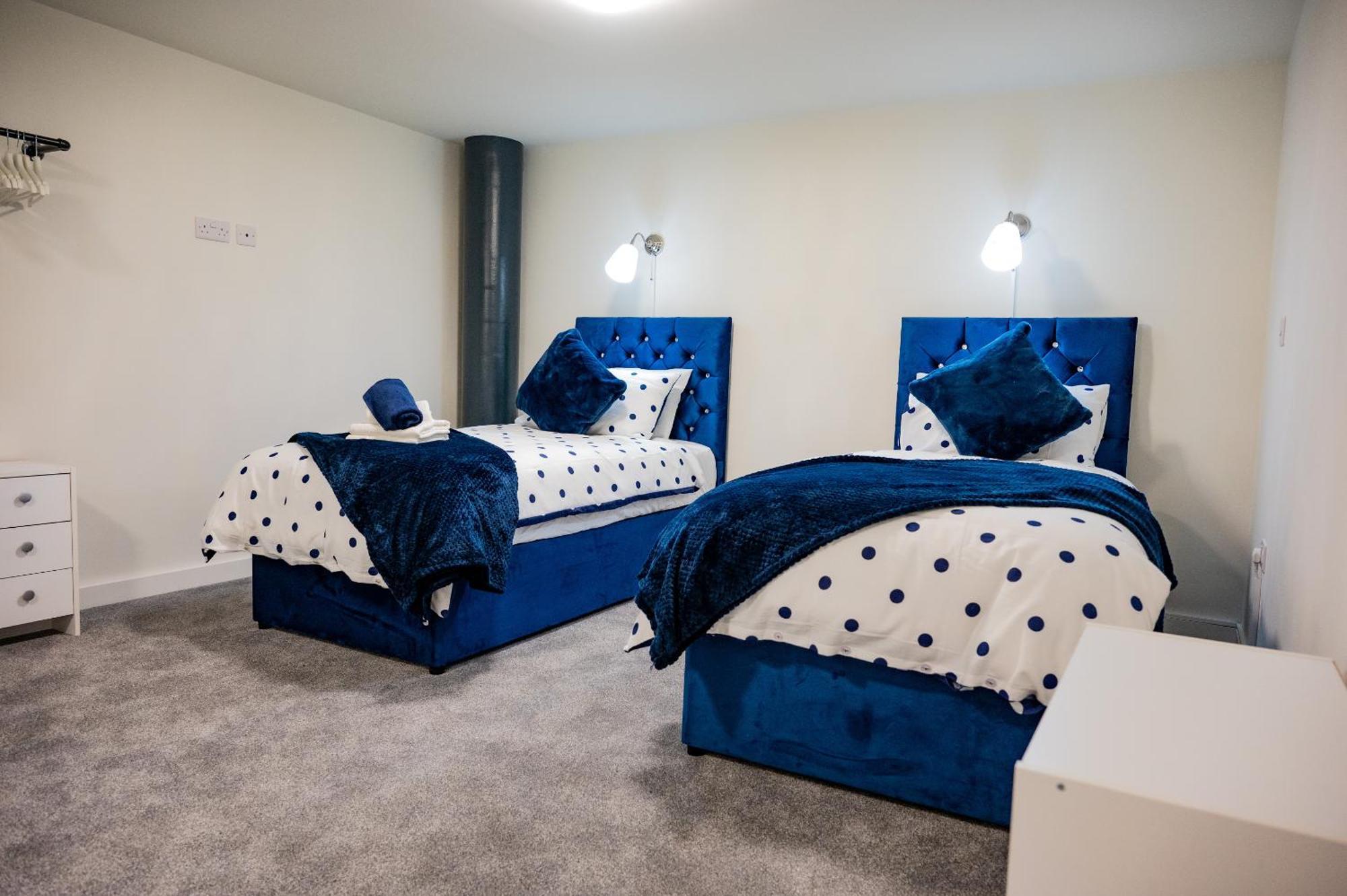 Basement Bliss Hideaway Apartamento Bradford  Exterior foto