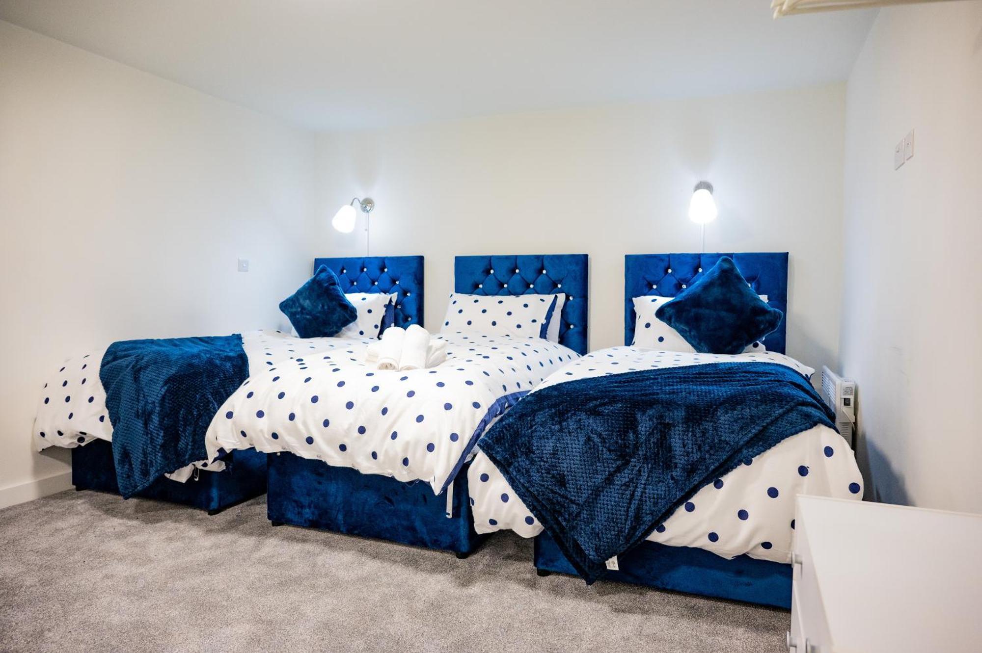Basement Bliss Hideaway Apartamento Bradford  Exterior foto
